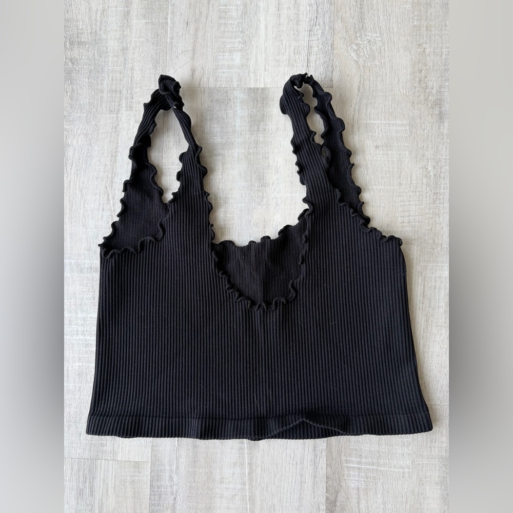Black Ribbed Stretchy Tank Top with Ruffled Straps Size XS - Picture 2 of 4